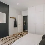 Arne - 3 Bedrooms In Alvalade * Lisboa