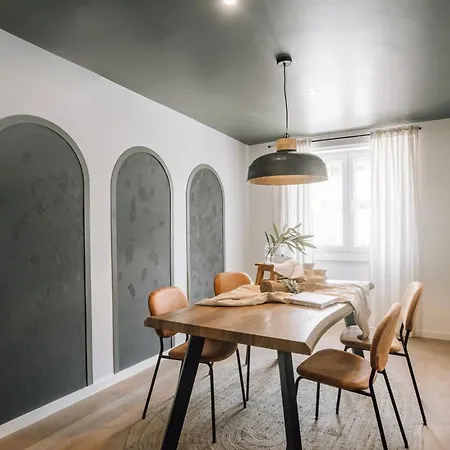 Arne - 3 Bedrooms In Alvalade Apartmán